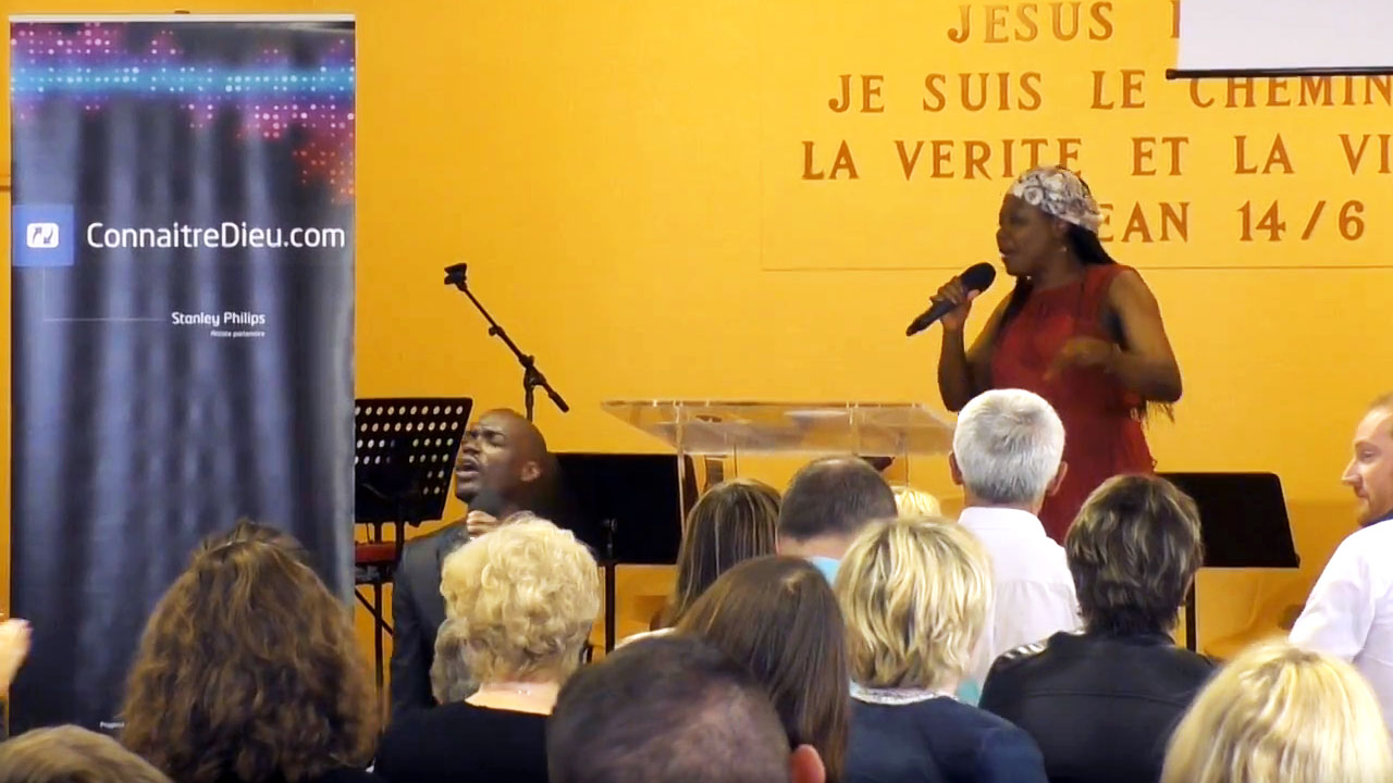 Concert pour le Népal : Papa God (avec Charline Effah) /// Concert For Nepal : Papa God (with Charline Effah)